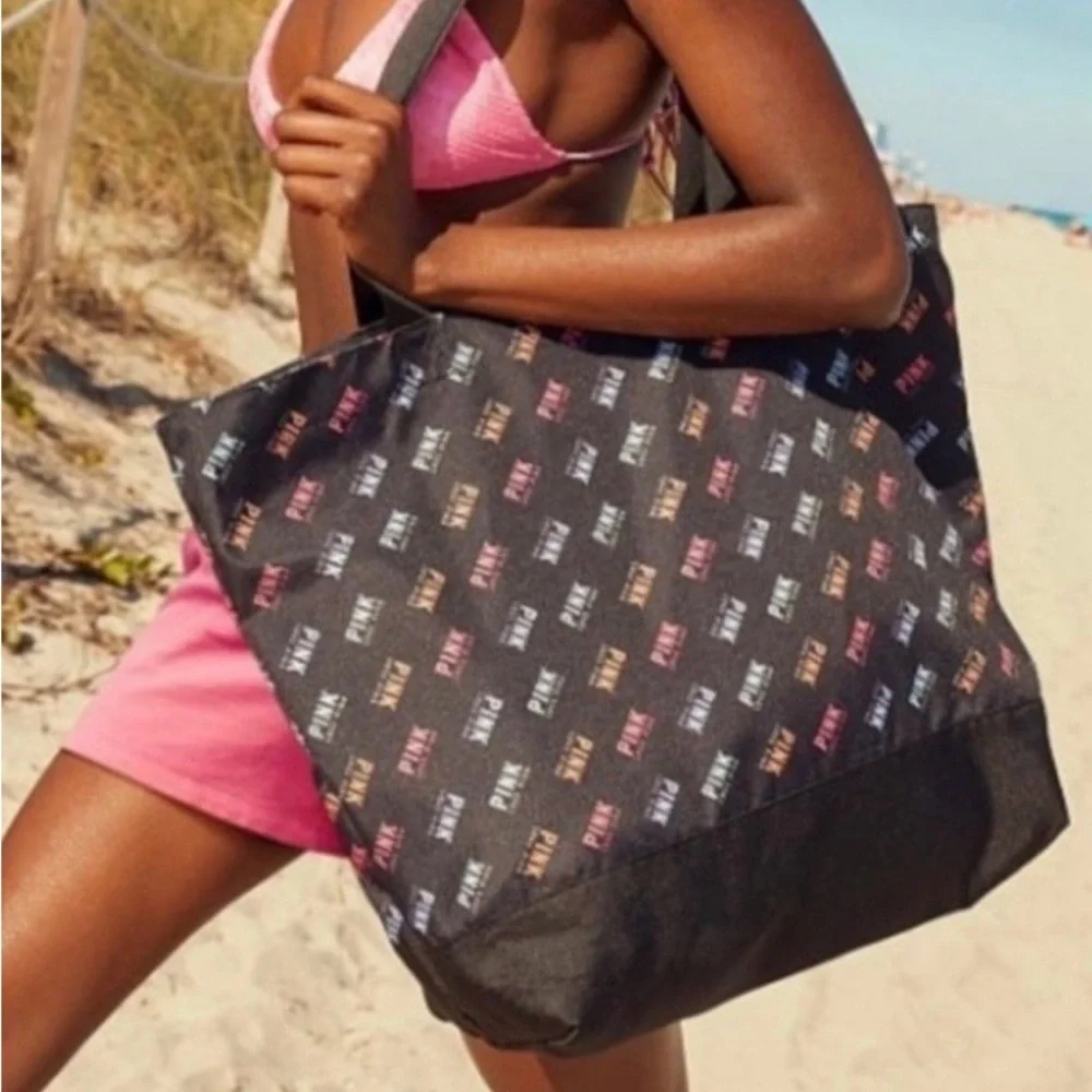 Pink VS beach tote and Towel - Picture 6 of 7